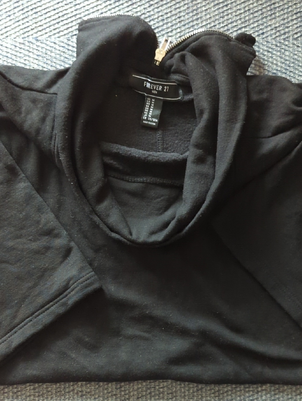 Forever 21 Men Black Turtleneck Sweater with Zip Detail